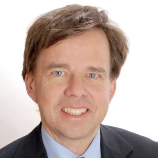 Dr. Helmut Krenek